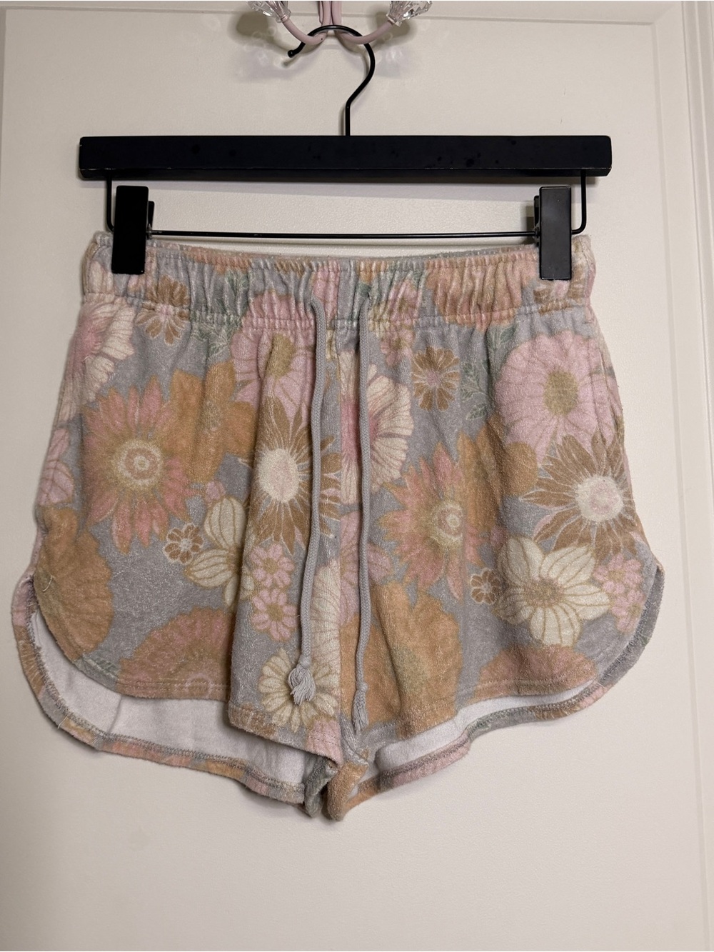 wild fable Floral Terry Lounge Shorts - Gray, Pink & Tan